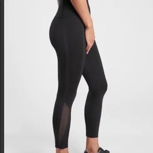 Athleta High Gear 7/8 Leggings- Small black